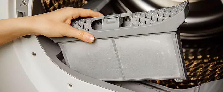 Signs Of A Clogged Dryer Lint Trap in Bedford, New Hampshire